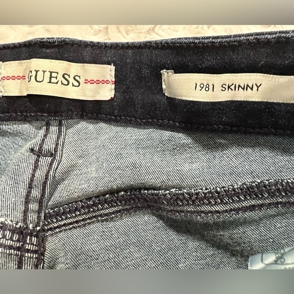 GUESS 1981 Womens Skinny Dark Blue Jeans - Picture 8 of 10